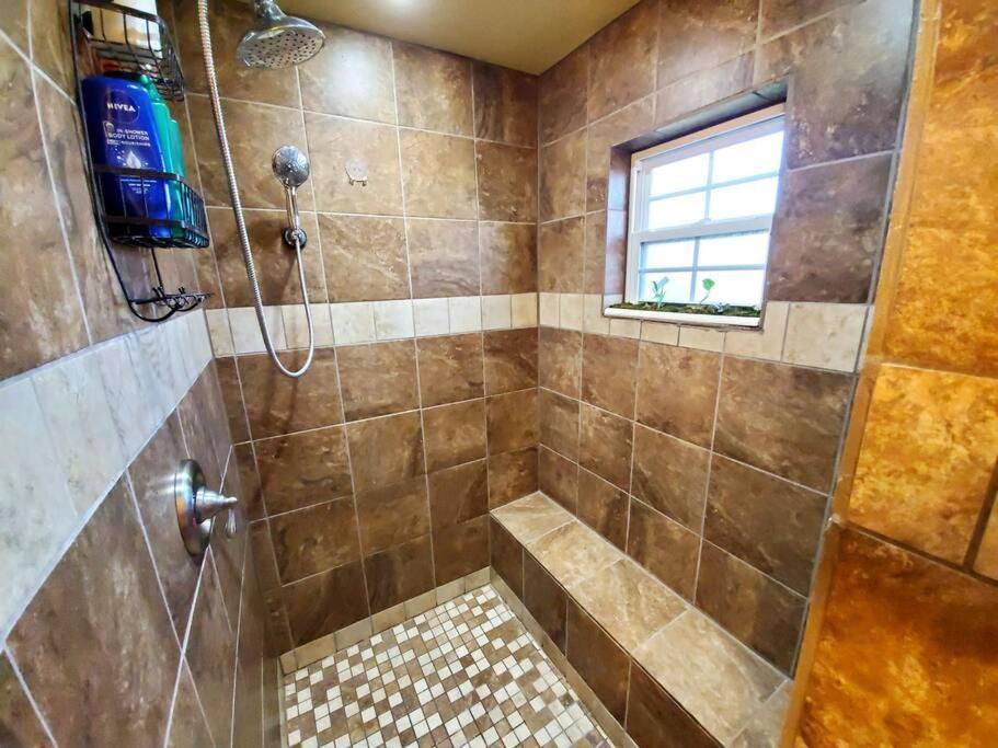 The Greenhouse - 3Bed 2Bath Home In Tahlequah, Ok 외부 사진